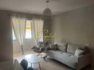 APARTAMENT ME QIRA 1+1 BLV BAJRAM CURRI 45.000 LEKE