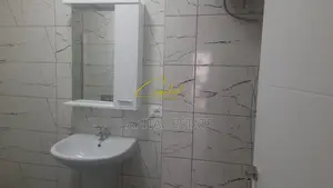 APARTAMENT ME QIRA 2+1+2 XHAMLLIKU 60.000 LEKE