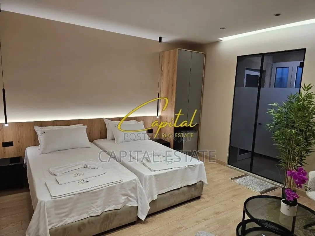 APARTAMENT ME QIRA 2+1 MEDRESEJA 1.200 EURO