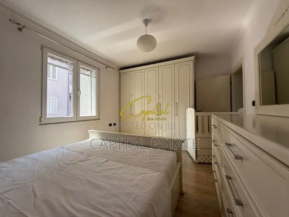 SHITET APARTAMENT 2+1 XHAMLLIKU 165.000 EURO