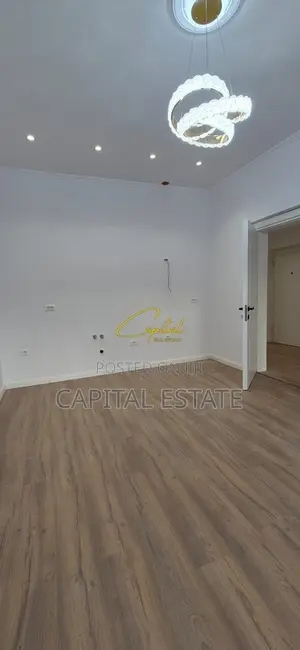 SHITET APARTAMENT 2+1 RRUGA BARDHYL 148.000 EURO