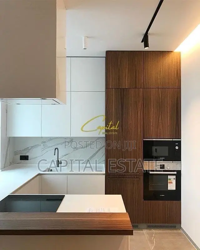 APARTAMENT ME QIRA 2+1 QENDRA TREGTARE TEG 2000 EURO