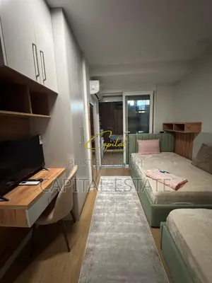 APARTAMENT ME QIRA 2+1 RRUGA E DIBRES 70.000 LEKE