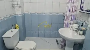 APARTAMENT ME QIRA 2+1 PAZARI I RI 50.000 LEKE