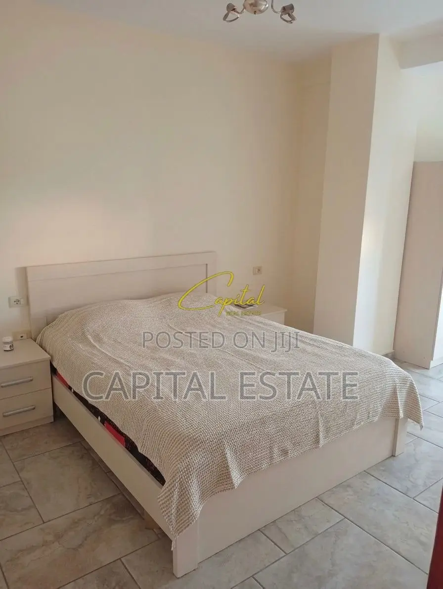 APARTAMENT ME QIRA 1+1 YZBERISHT 38.000 LEKE
