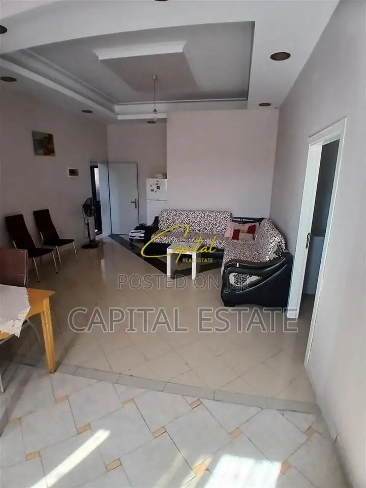 APARTAMENT ME QIRA 2+1 SELITE 40.000 LEKE