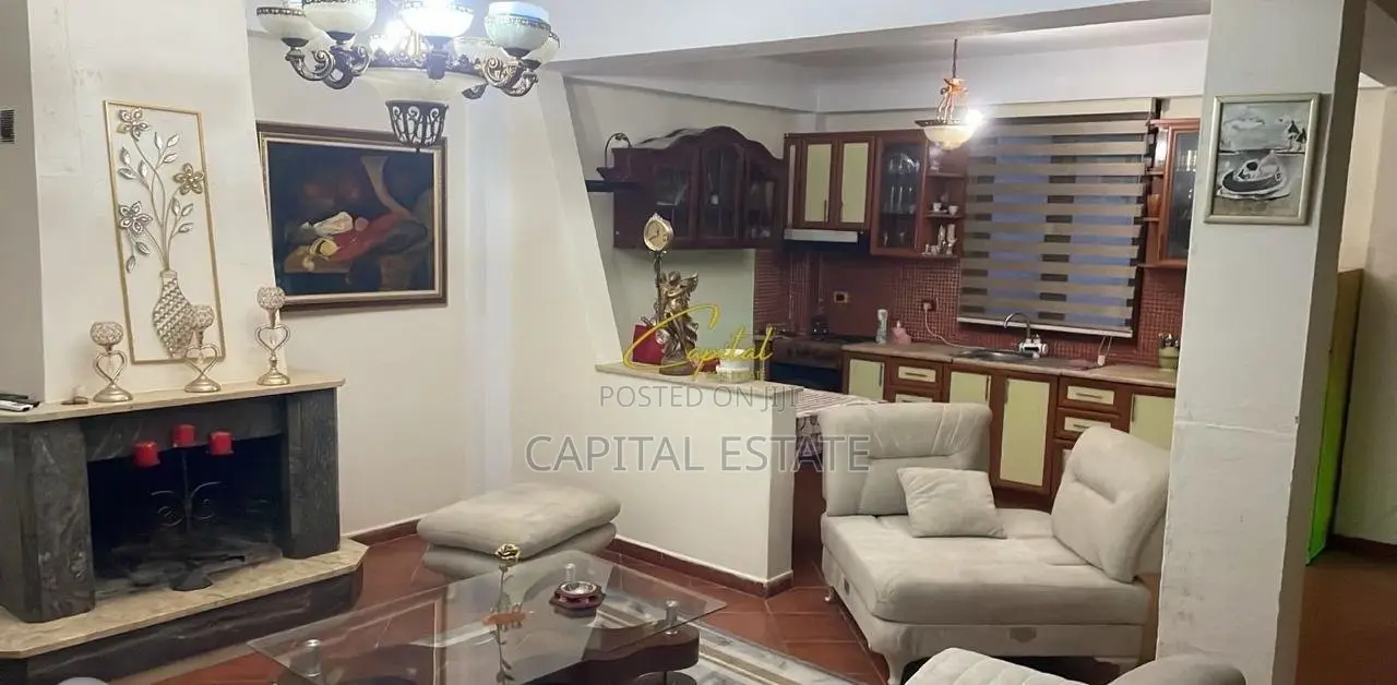 APARTAMENT ME QIRA 2+1 ALI DEMI 55.000 LEKE