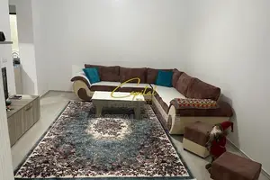 APARTAMENT ME QIRA 1+1 VASIL SHANTO 50.000 LEKE