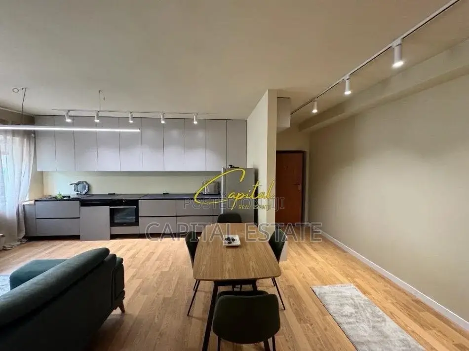 APARTAMENT ME QIRA 2+1 RRUGA E DURRESIT 1.100 EURO