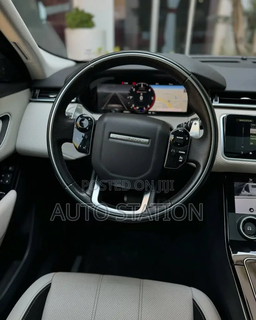 Range Rover Velar R-Dynamic