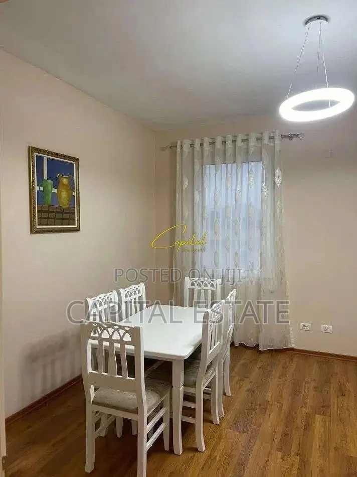 APARTAMENT ME QIRA 2+1 FRESKU 450 EURO