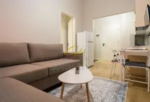 APARTAMENT ME QIRA 1+1 ZOGU I ZI 650 EURO