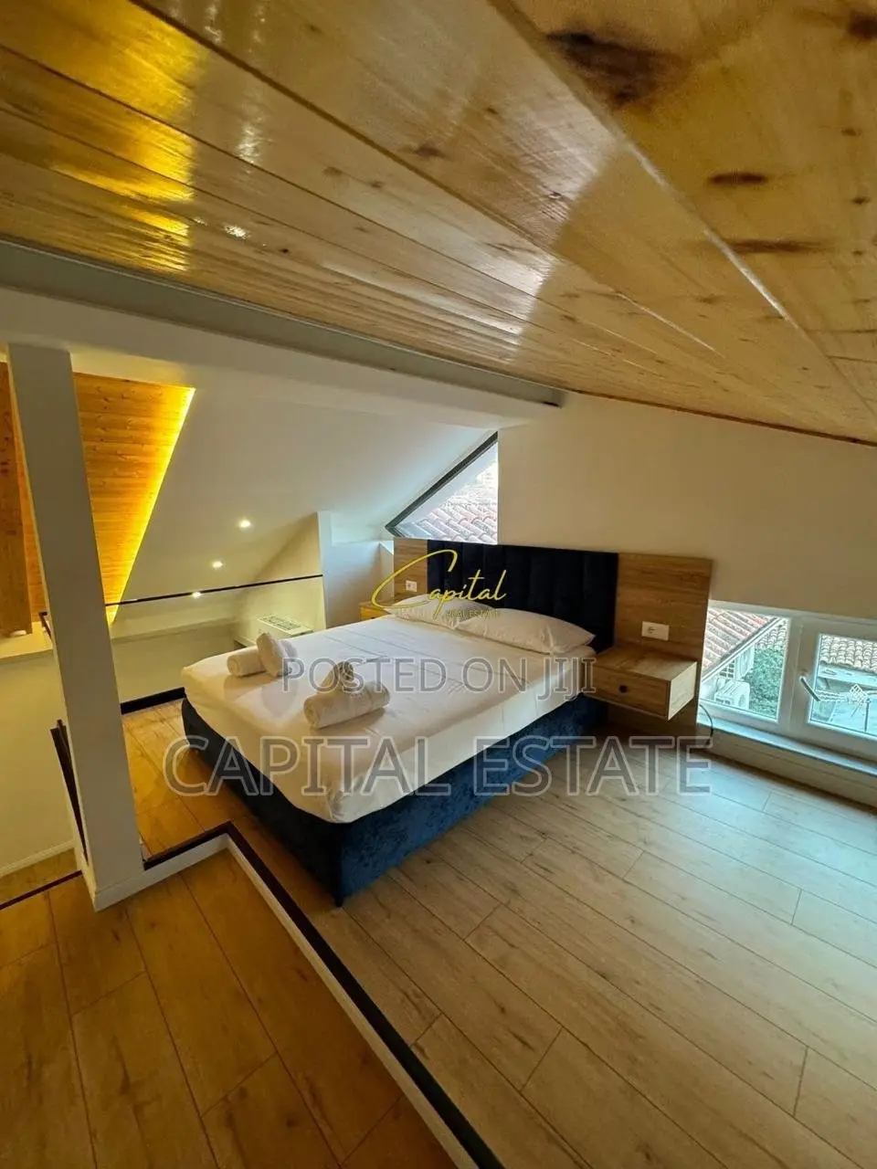 HOTEL ME QIRA 300 M2 QENDER 750.000 LEKE