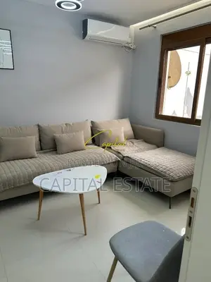 APARTAMENT ME QIRA 1+1 21 DHJETORI 520 EURO