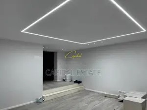 AMBIENT BIZNESI ME QIRA 73 M2 QENDER 1.500 EURO
