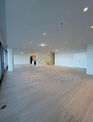 ZYRE ME QIRA 250 M2 KOMPLEKSI DELIJORGJI 2.500 EURO