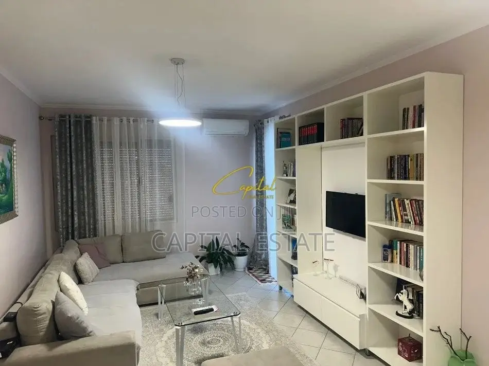 APARTAMENT ME QIRA 1+1 ASTIR 450 EURO