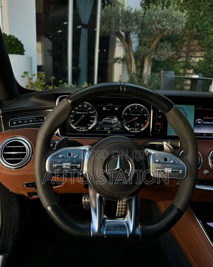 Mercedes Benz S63 Coúpe