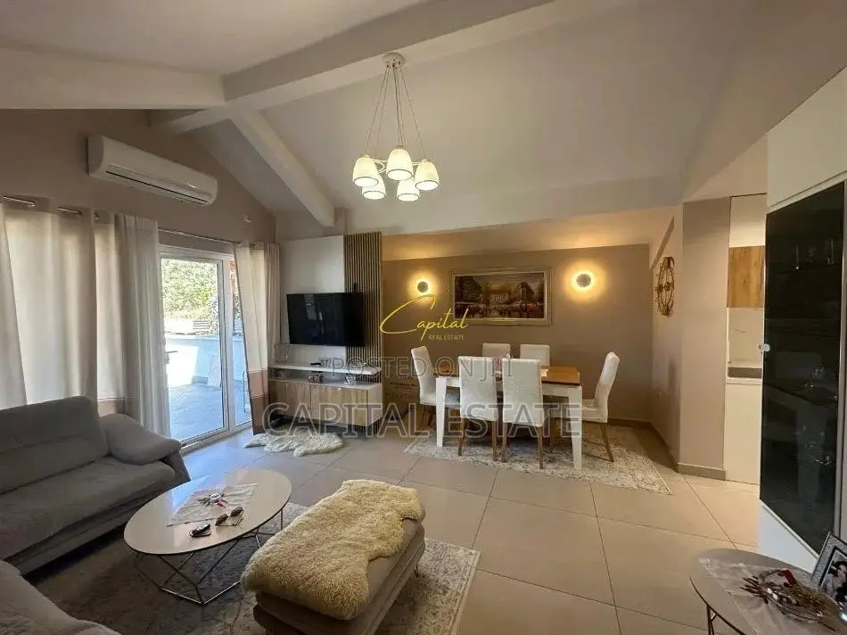 APARTAMENT ME QIRA 2+1 XHAMLLIKU 750 EURO