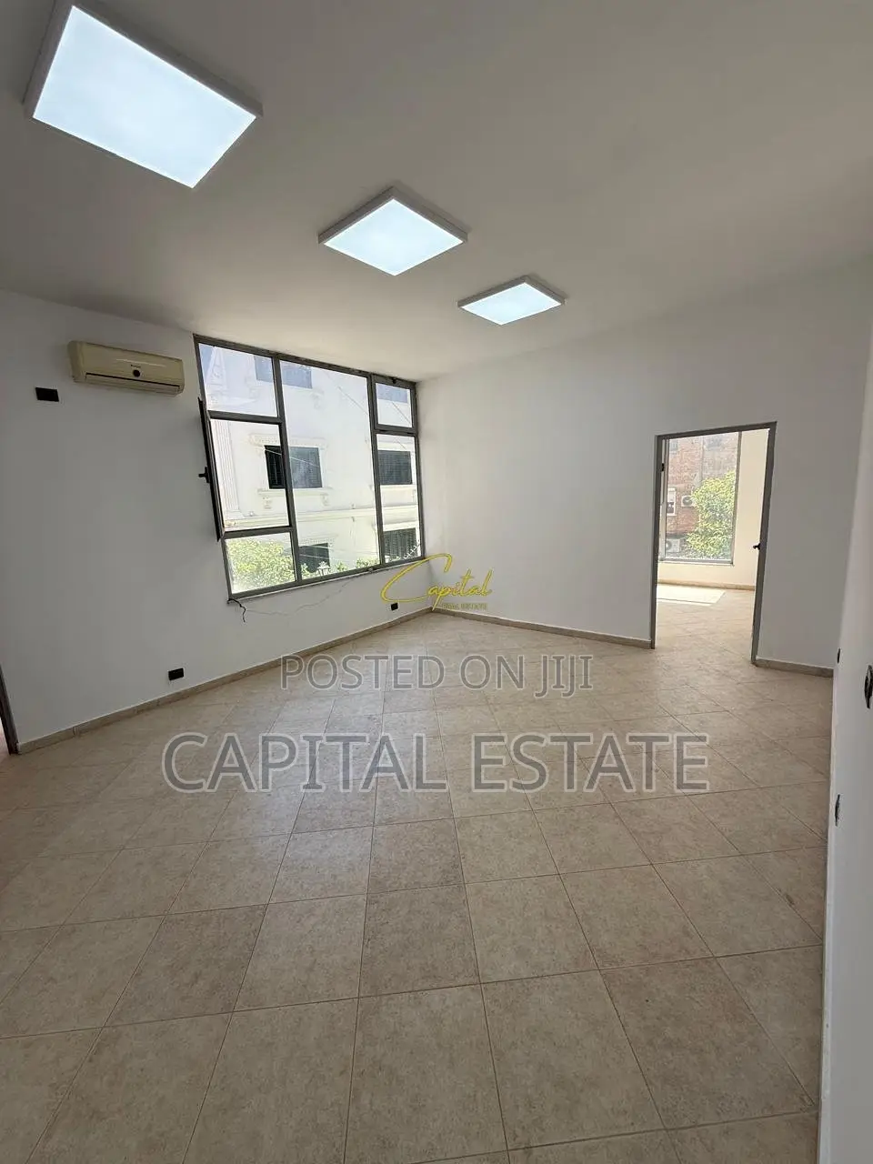 AMBIENT BIZNESI ME QIRA 80 M2 MYSLYM SHYRI 96.000 LEKE