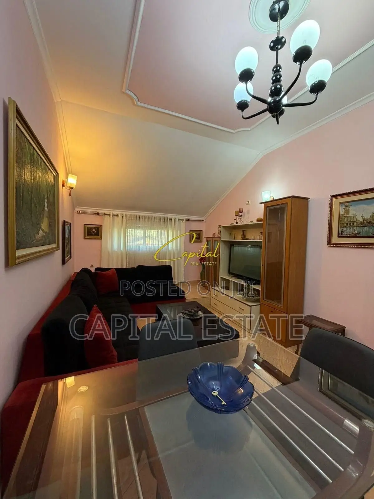 APARTAMENT ME QIRA 2+1 QENDER 500 EURO