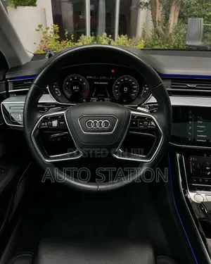 AUDI A8L
