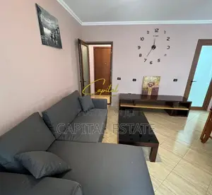 APARTAMENT ME QIRA 1+1 RRUGA E DIBRES 45.000 LEKE