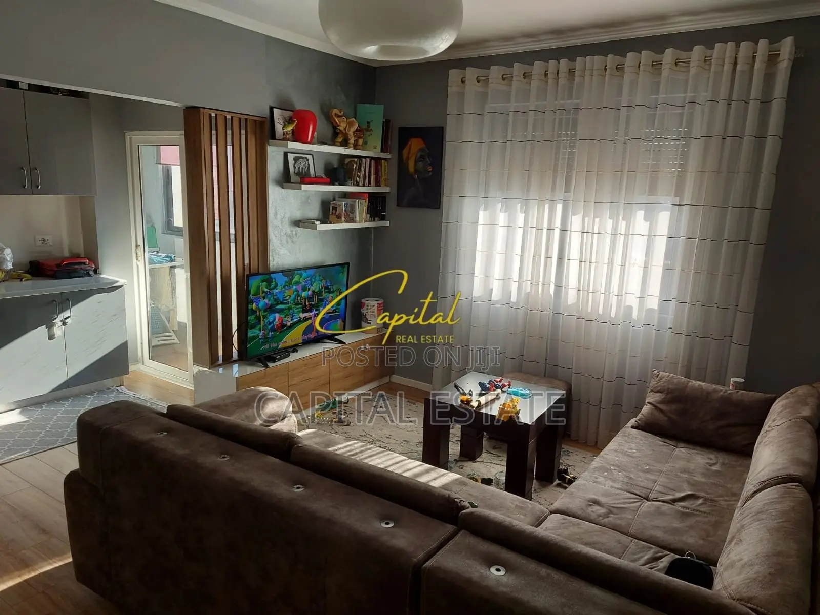 APARTAMENT ME QIRA 2+1 XHAMLLIKU 50.000 LEKE