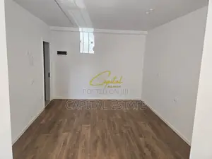 SHITET GARSONIERE 30 M2 PAZARI I RI 83.000 EURO