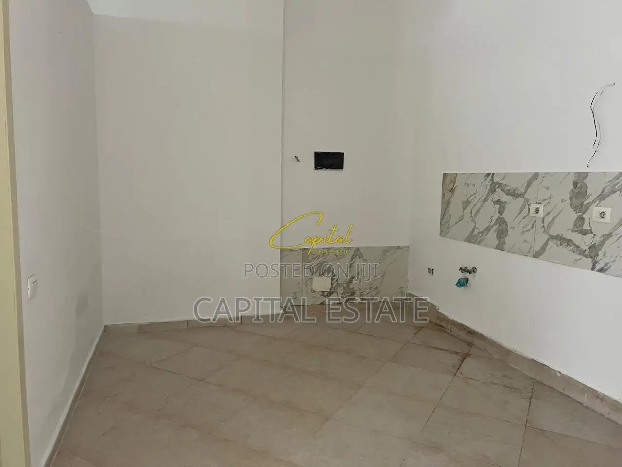SHITET AMBIENT BIZNESI 73 M2 ASTIR 135.000 EURO