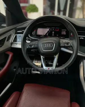 Audi SQ8