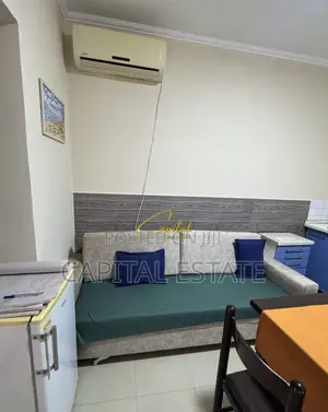 GARSONIERE ME QIRA 30 M2 MEDRESEJA 30.000 LEKE