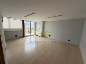 ZYRE ME QIRA 450 M2 RRUGA E KAVAJES 6000 EURO
