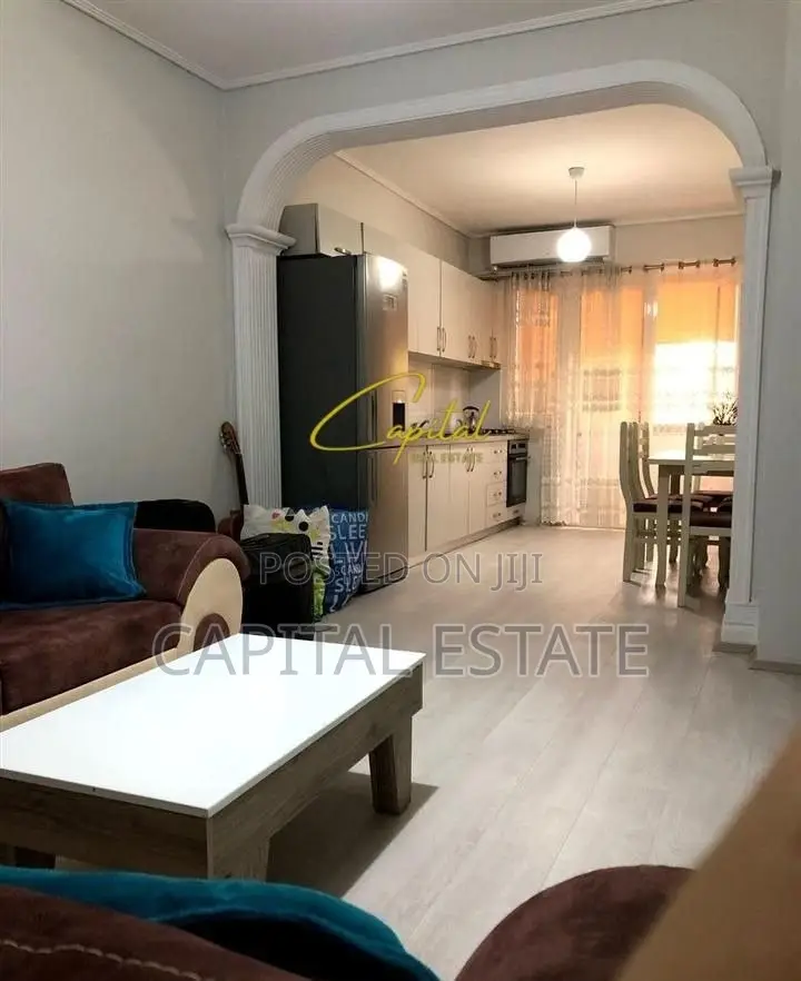 APARTAMENT ME QIRA 1+1 21 DHJETORI 50.000 LEKE