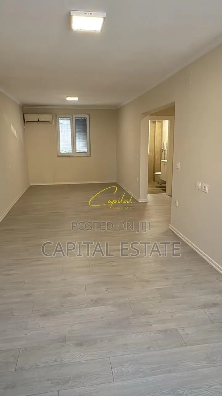 ZYRE ME QIRA 70 M2 21 DHEJTORI 800 EURO