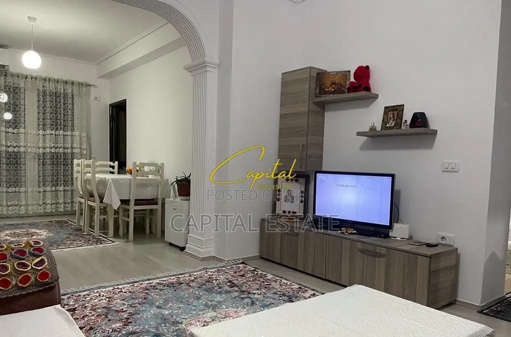 APARTAMENT ME QIRA 1+1 VASIL SHANTO 50.000 LEKE