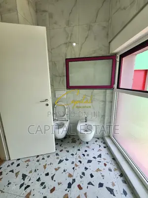 GARSONIERE ME QIRA 35 M2 ALI DEMI 36.000 LEKE