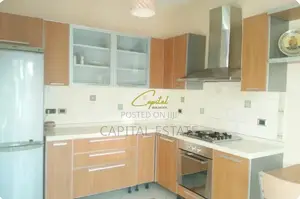 APARTAMENT ME QIRA 2+1 ISH TREGU ELEKTRIK 45.000 LEKE