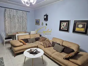 APARTAMENT ME QIRA 2+1 ISH TREGU ELEKTRIK 650 EURO