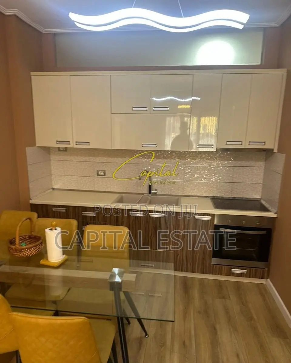 APARTAMENT ME QIRA 2+1 LIQENI ARTIFICIAL 700 EURO