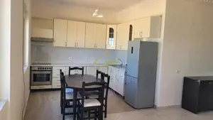 PENTHOUSE ME QIRA 3+1 KODRA E PRIFTIT 60.000 LEKE