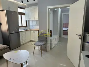 APARTAMENT ME QIRA 1+1 21 DHJETORI 520 EURO