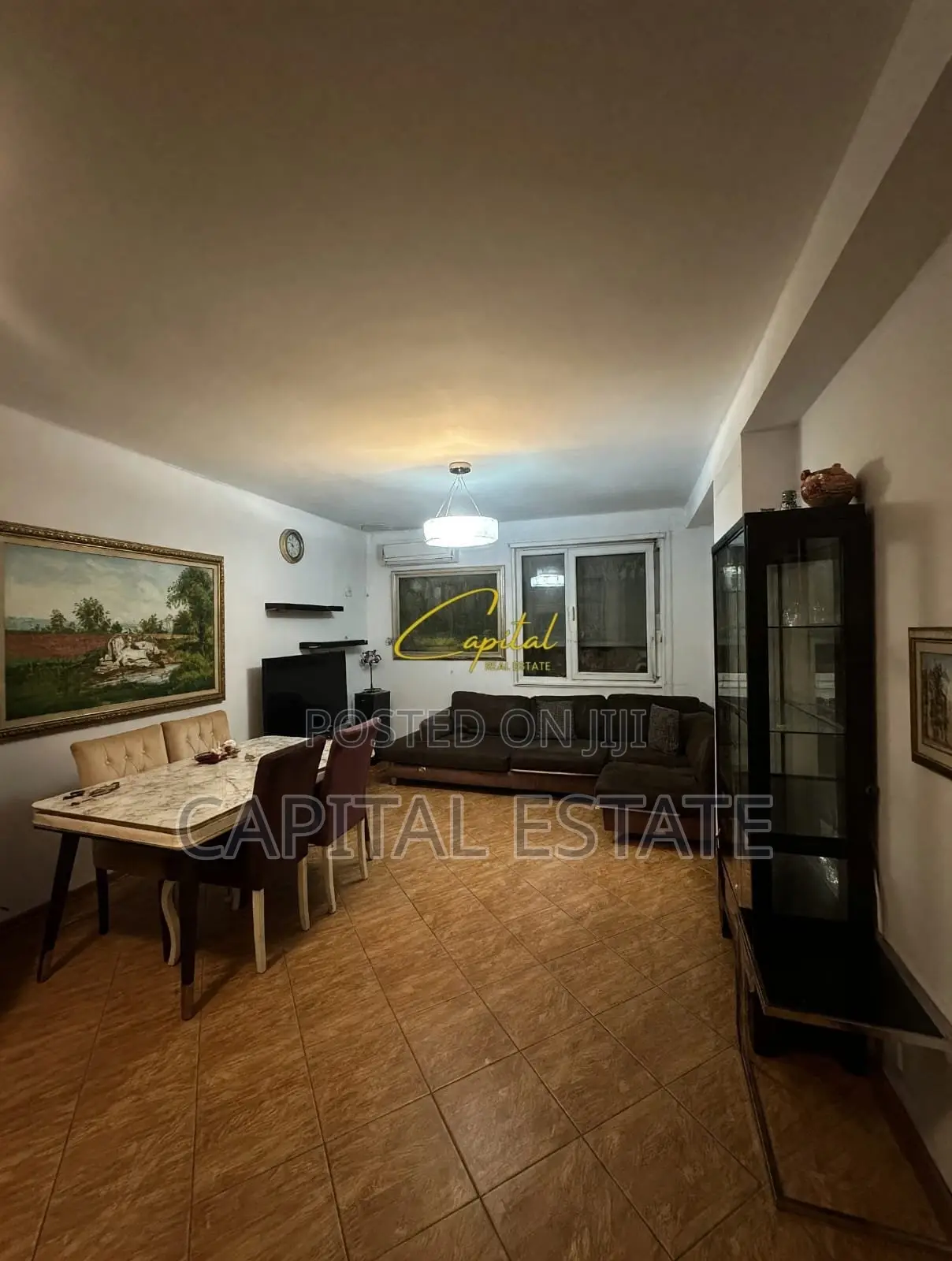 APARTAMENT ME QIRA 2+1 21 DHJETORI 700 EURO