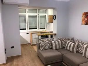 APARTAMENT ME QIRA 1+1 MYSLYM SHYRI 65.000 LEKE