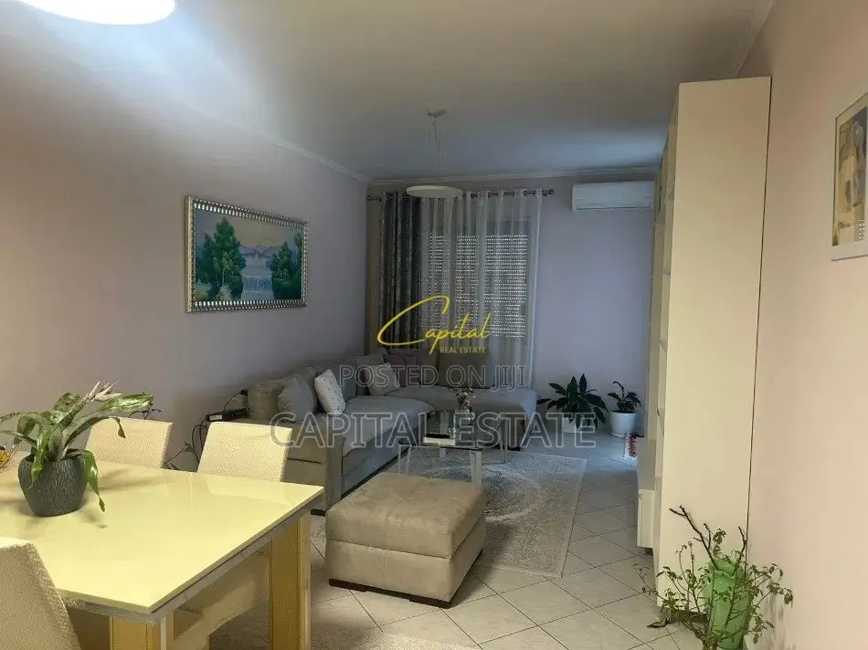 APARTAMENT ME QIRA 1+1 ASTIR 450 EURO