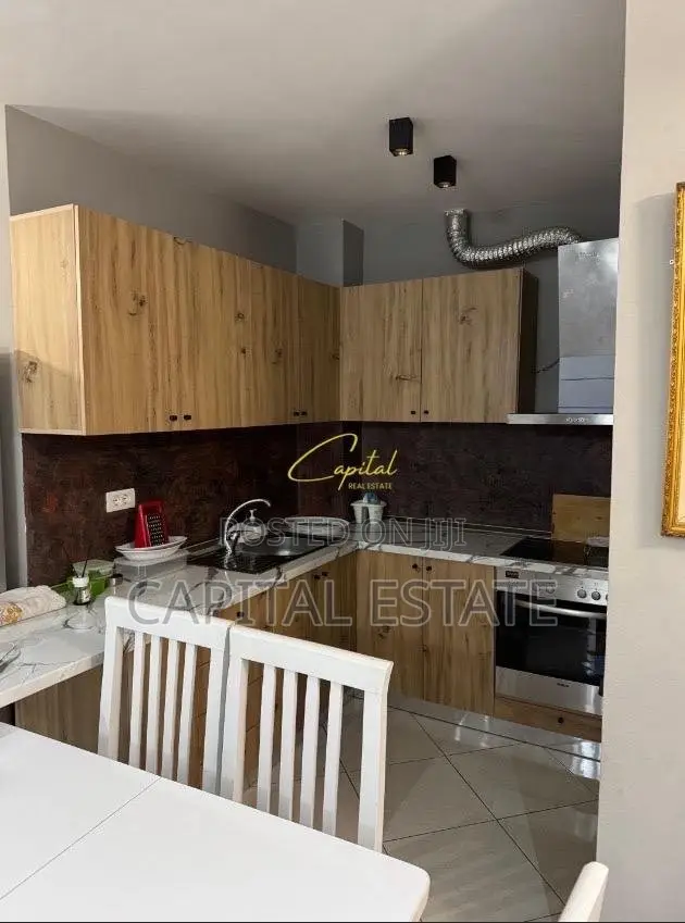 APARTAMENT ME QIRA 3+1 KOPSHTI BOTANIK 55.000 LEKE