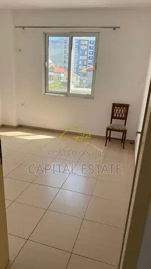 APARTAMENT EM QIRA 1+1 5 MAJI 35.000 LEKE