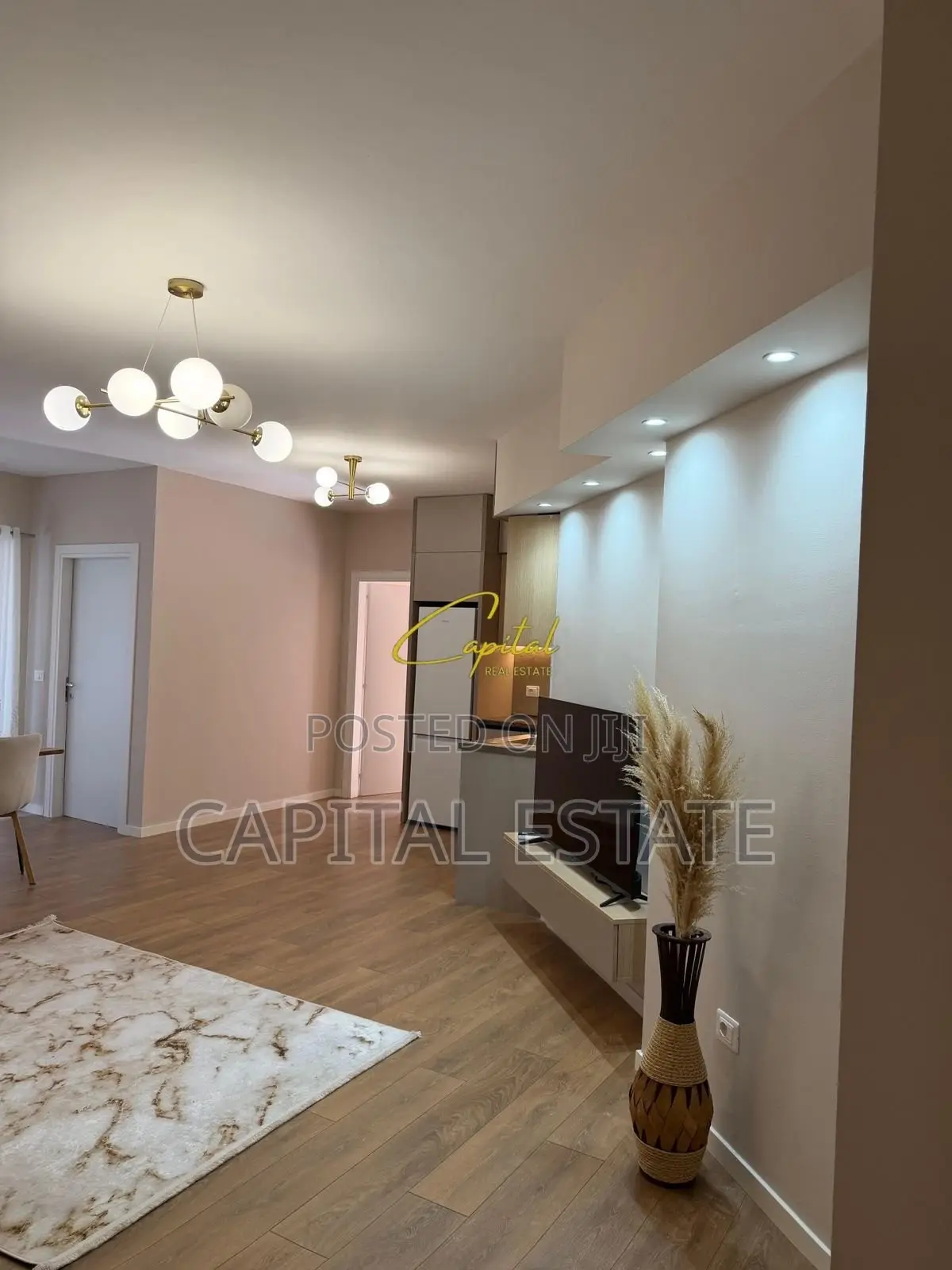 APARTAMENT ME QIRA 2+1 YZBERISHT 600 EURO