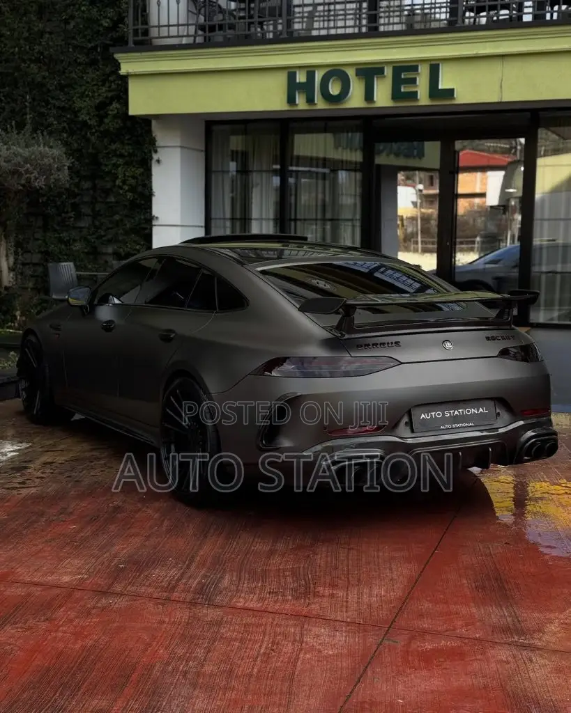 Mercedes Benz GT 63s