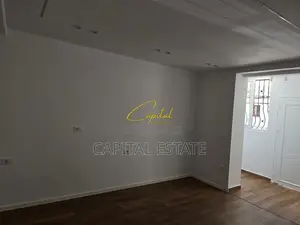 SHITET GARSONIERE 30 M2 PAZARI I RI 83.000 EURO